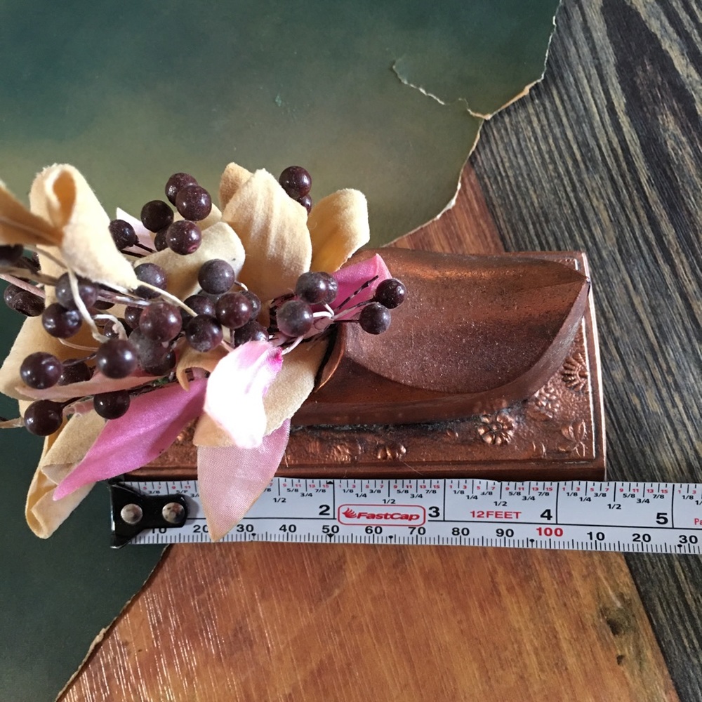 Copper Dutch Shoe - Picture 4 of 5